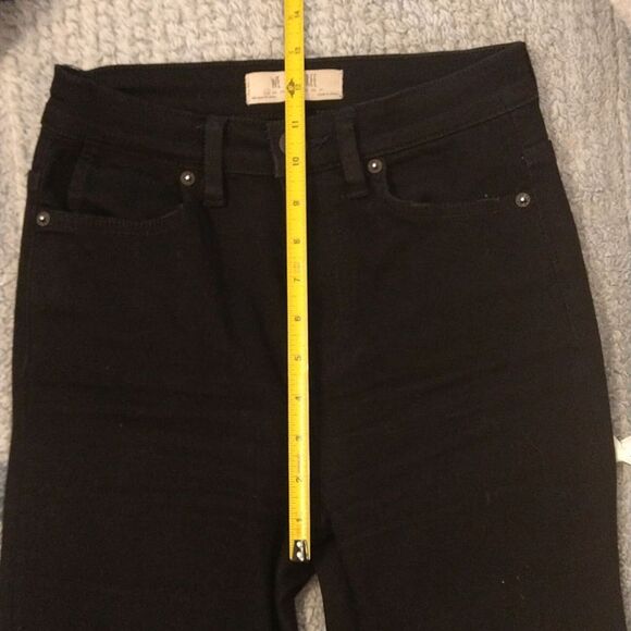 We the free Embroidered floral denim capri Sz 24 Blk Boho Cottagecore Feminine - Picture 9 of 11